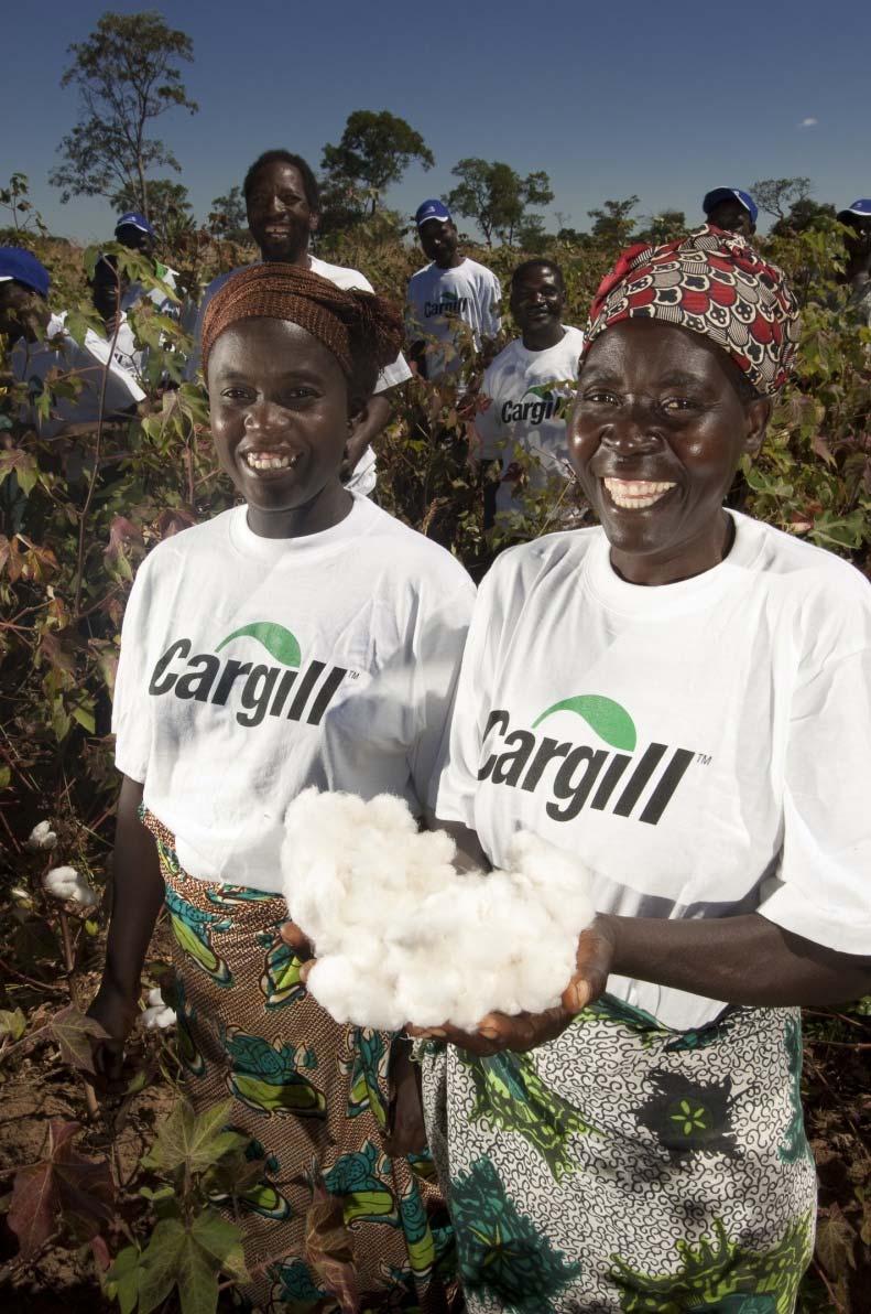Gender focused approach: Cargill Cotton Women s Clubs Over 500 Cargill Cotton Women s clubs are helping more women farmers access training and extension