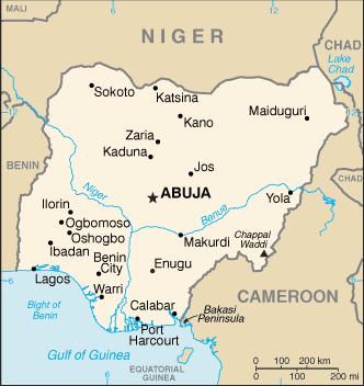FEDERAL REPUBLIC OF NIGERIA COUNTRY SNAPSHOT Population1: 181,562,056 Urban: 86,786,663 (48%) Rural: 94,775,393 (52%) IMPORTS Number of importers: 4-5 large importers with estimated 90% of official