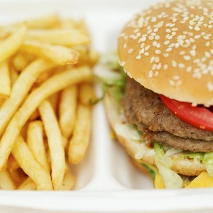 Study links fast-food TV ads
