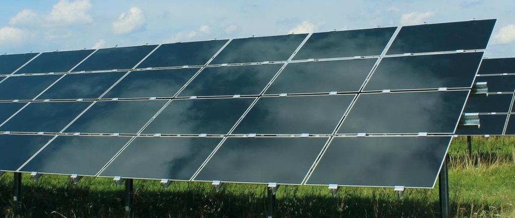SOLIBRO SL2 REFERENCES Application Large Scale Location Ammerland / Oldenburg, Germany Power 21,000 kwp