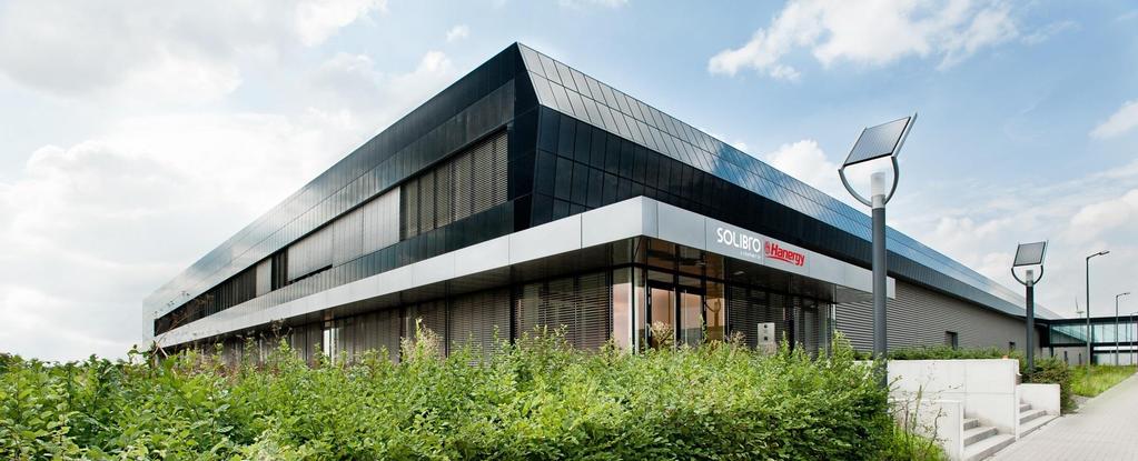 SOLIBRO FACTS Part of the Hanergy Group Located in Thalheim/Germany Employees Solibro Hi-Tech: ~70; Employees Solibro GmbH: ~ 270 Production of CIGS