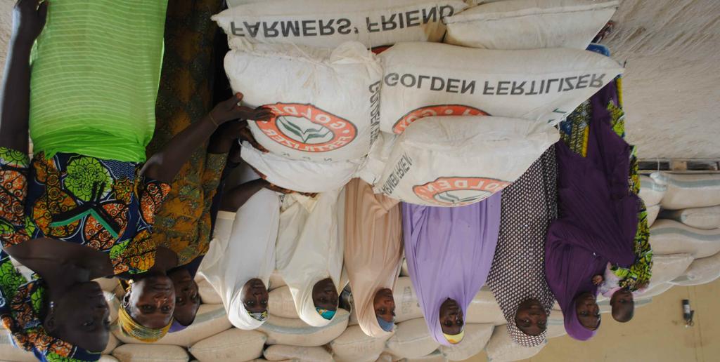Cooperatives 4 Women-led farmer groups: on input loans and swapping grains for fertiliser Access to post-harvest storage facilities is a big challenge for most smallholder farmers across northern