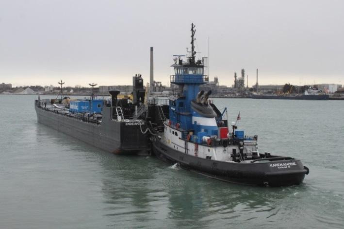 Typical Tug/Barge Unit Source: