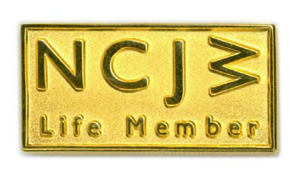 Life Member Pin Goldtone pin featuring