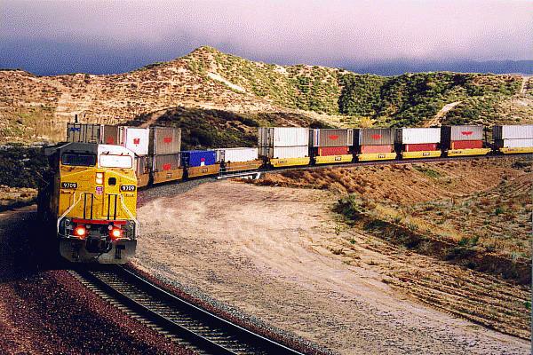 Benefits of Rail A single intermodal