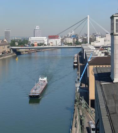 Port of Mannheim Rhine-Neckar: European Metropolitan Region