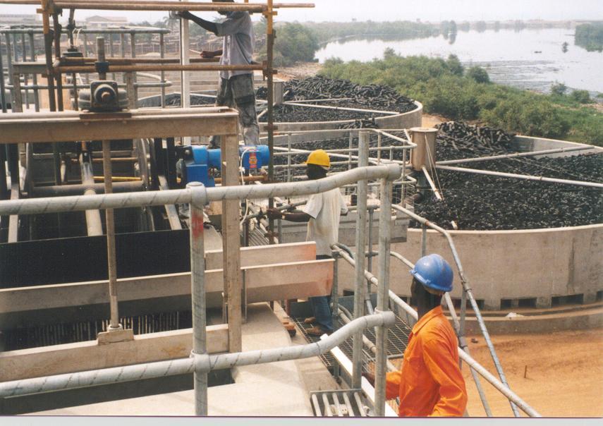 Accra, Ghana: 6500 m 3 UASB for Municipal Sewage under construction Korle Lagoon 47 Accra, Ghana: 6500 m 3 UASB for Municipal Sewage RESULTS START-UP phase (in mg/l): Influent Influent Effluent