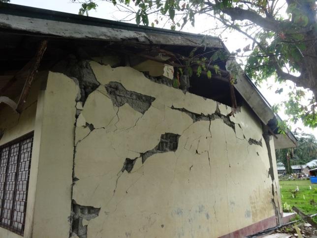 Figure 32. Earthquake damage, masonry house on Bohol Figure 33.