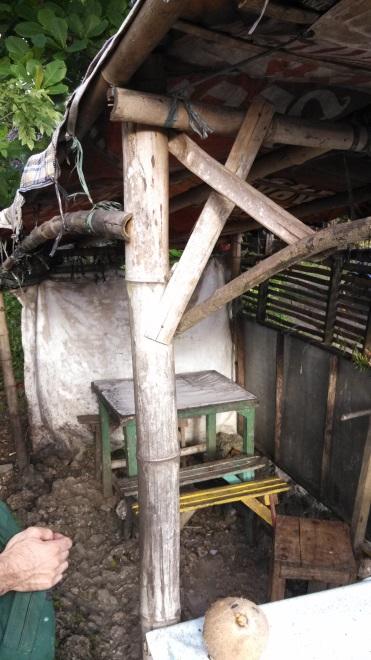 4. For the poorest and most at-risk populations, houses are frequently 3-sided rooms built of bamboo. Here, too, connections and load path are completely inadequate.