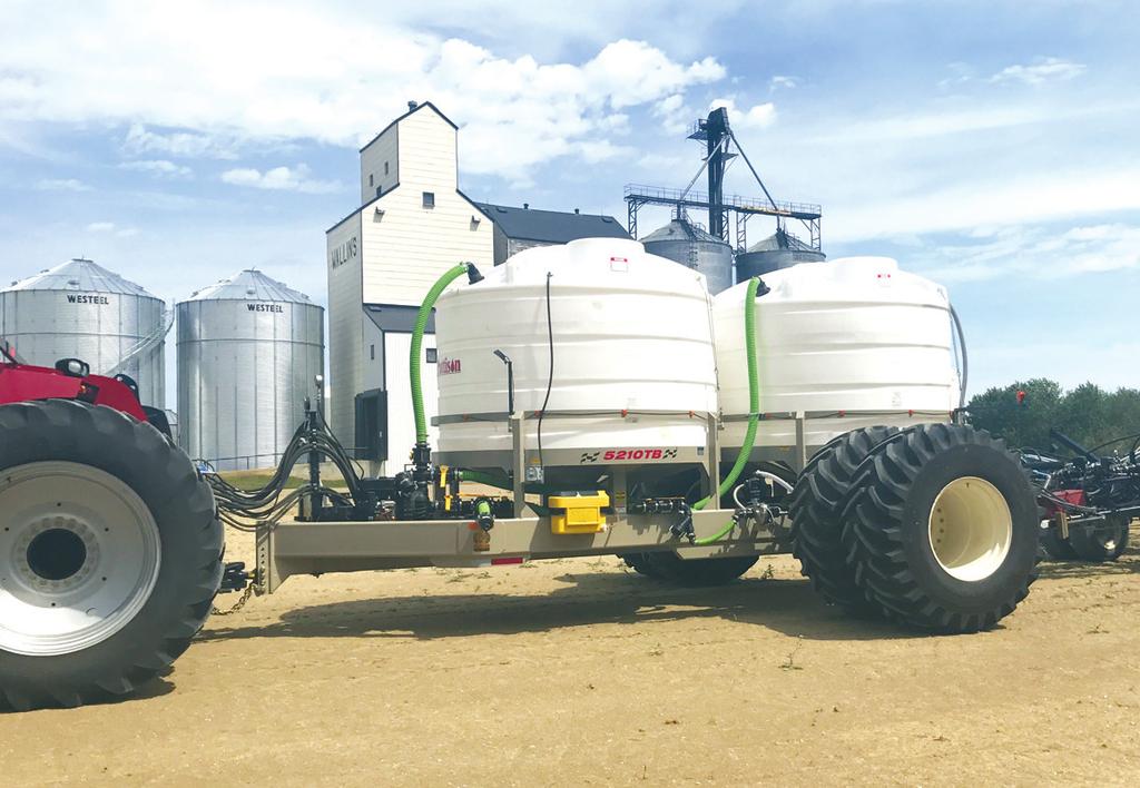 Methods of Application/ Equipment Required Liquid Fertilizer Carts Liquid fertilizer carts have evolved over the years from the early days when maximum tanks capacity was 800 gallons to now offering
