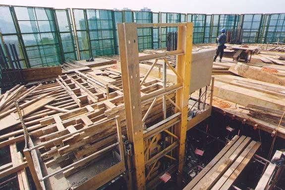 material hoist for lifting of formwork
