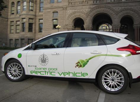 Clean fuel vehicles are becoming more and more common in the City s fleet, with 188 hybrid, compressed natural gas (CNG) and electric vehicles.