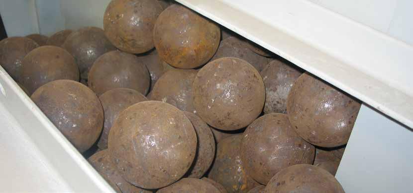 Steel balls diameters 27-150mm Complete
