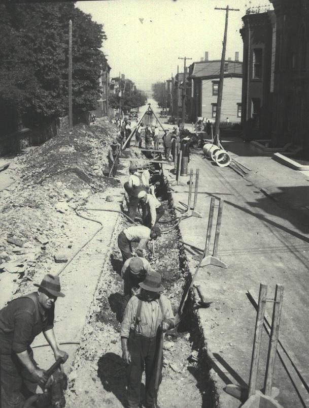 COMPLEXITY Labour intensive 1920s pipe installation The City has never had water treatment beyond chlorination of surface water. Following the SCDWP, water quality in the City will be transformed.