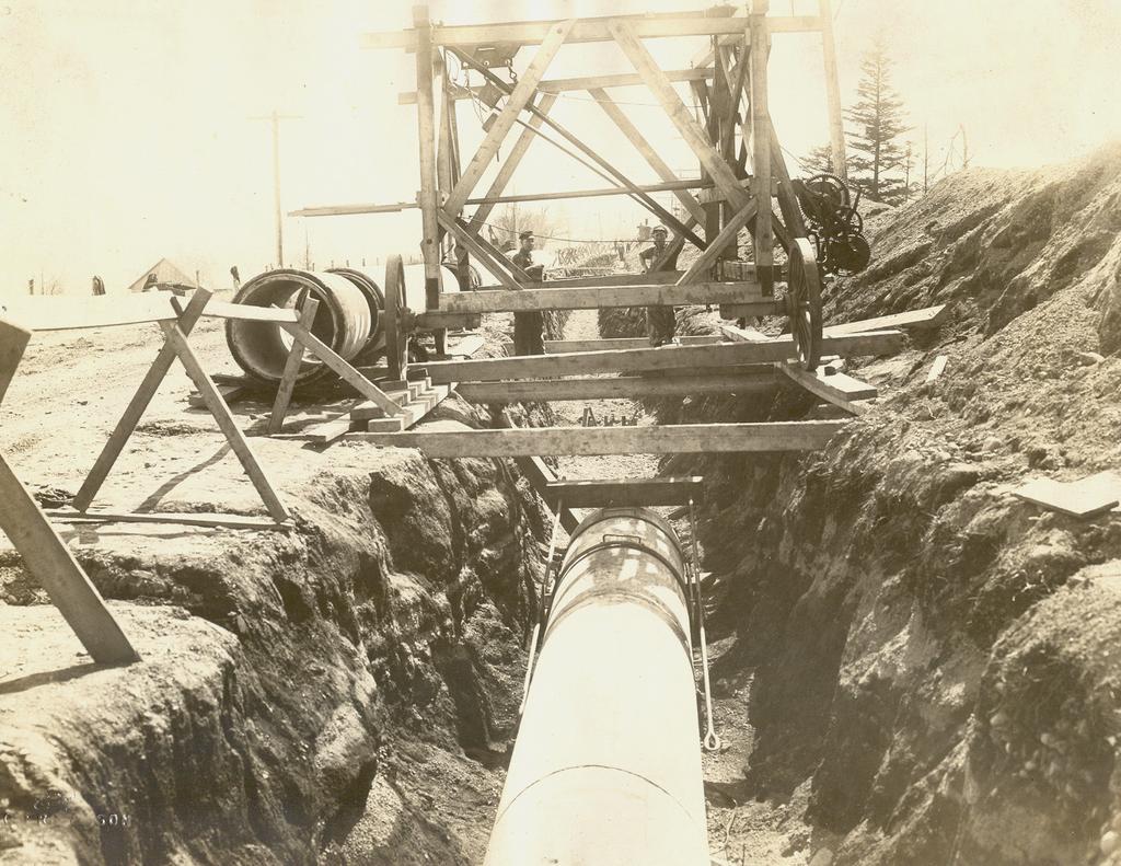 SOCIAL AND ECONOMIC BENEFITS Water transmission main installation (1930s) The SCDWP will improve public health, remove potentially harmful pathogens through filtration and treatment, reduce