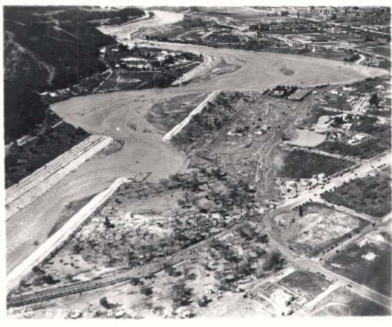 View upstream from above Victory Boulevard showing