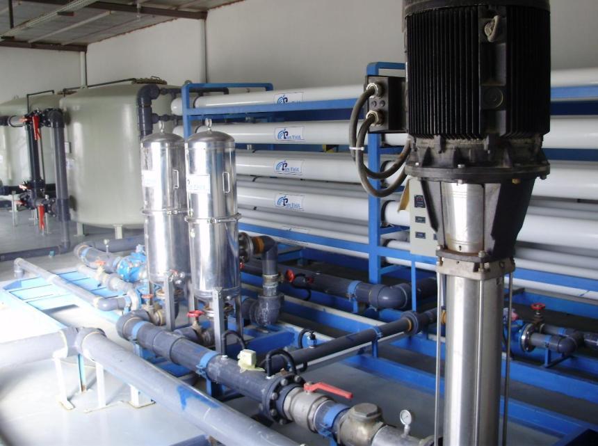 Reverse Osmosis Plant Capacity : 2000 m3/day Some RO membranes cannot tolerate chlorine, so dechlorination techniques are required to remove the residual chlorine.
