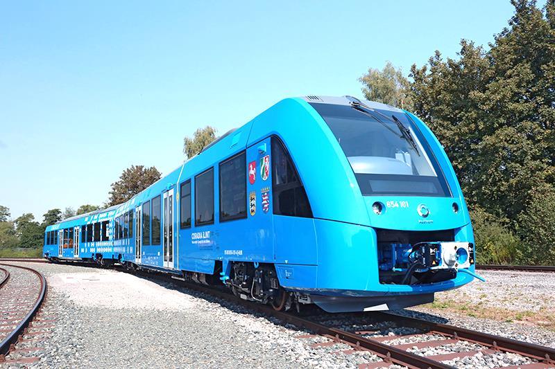 Hydrogen trains Project examples Exchanging diesel with hydrogen trains makes environmental and business sense Rather than high CapEx electrification, hydrogen can be used at a fraction of the