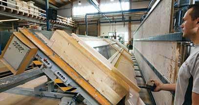 As well as supplying wood to the three big companies in the Rubner Group, which operate in the sector of large glulam structures, Rubner Holzindustrie in the last ten years has concentrated ever more