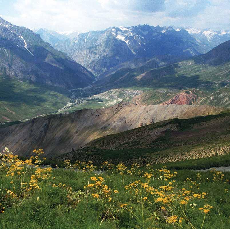 Mountains in Tajikistan. World Bank Photo Exporting Countries: Central Asia With mountainous terrain and plentiful rivers, the Kyrgyz Republic and Tajikistan have great hydropower potential.