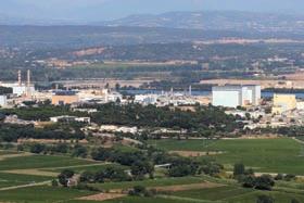 Collaborative research and training: an open center As a founding member of the Balard Languedoc-Roussillon Chemistry cluster, Marcoule is an active participant in the scientific excellence of the