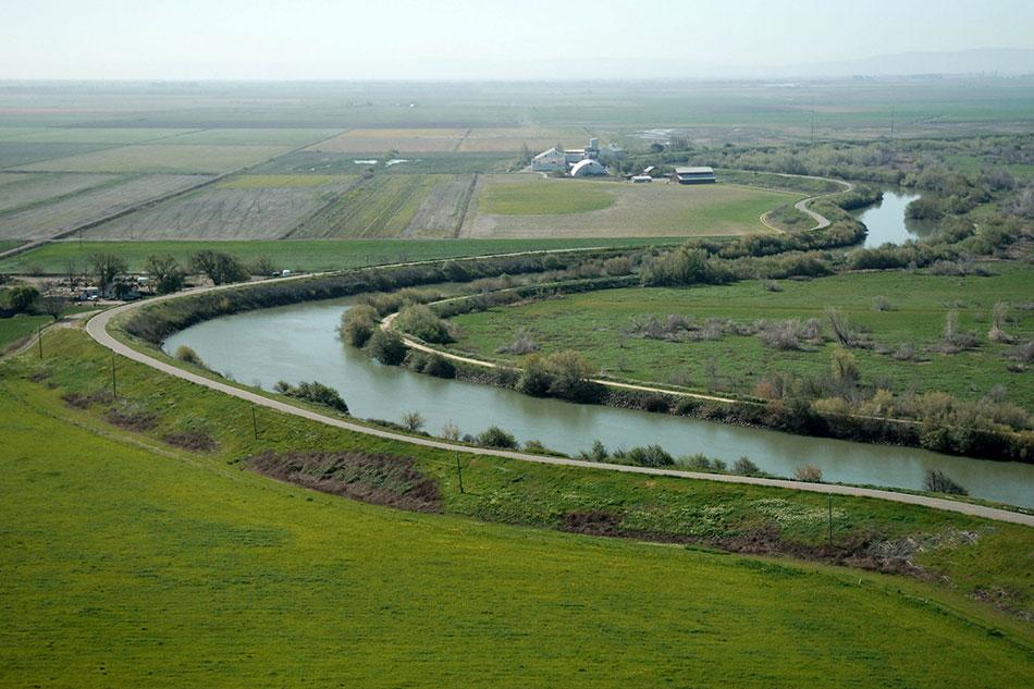 Delta Issues Levee Vulnerability > Large seismic event and
