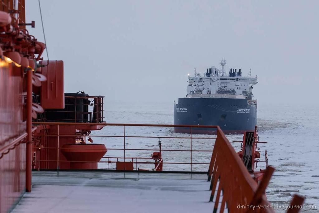 of Sabetta Two nuclear icebreakers escorted LNGC in fresh water
