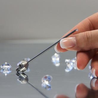 In addition to this, our probes are now available in even more sizes, so that you can benefit from diamonds in your individual application: the diamond-coated styli are available in the diameters 1.