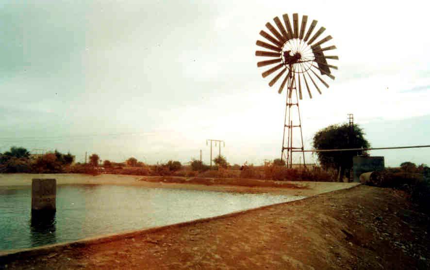 Figure 9. Windmill water pumping system (Coutesy: Marine Pvt. Ltd. Karachi) 3.