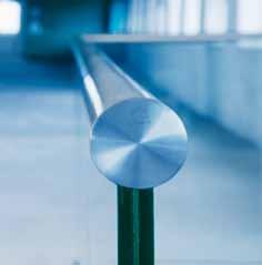 Easy Glass slim A sophisticated glass railing has a dramatic impact on the aesthetics of a building.