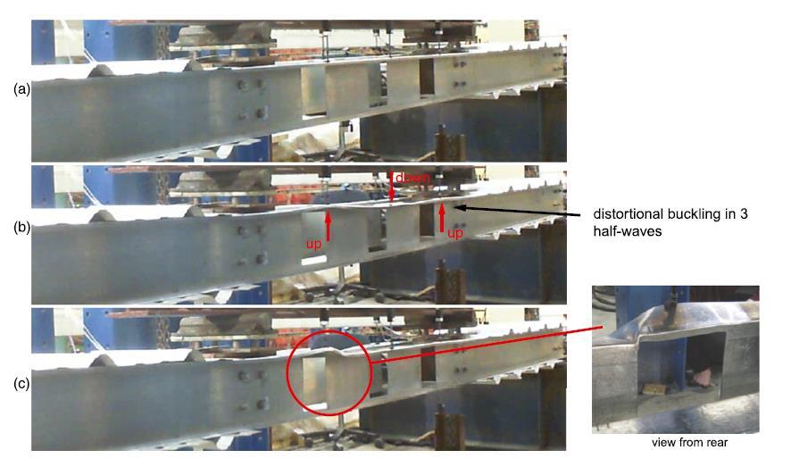 Figure 1.1: Failure modes by distortional buckling for one of te specimens tested by Moen (Moen et al, 01) 1.