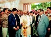 232 DARE/ICAR ANNUAL REPORT 2002 2003 Shri Hukumdeo Narayan Yadav, Minister of State for Agricuture, inaugurating the Internationa AgronomyCongress exhibition hed from 26-30 November 2002 in New Dehi