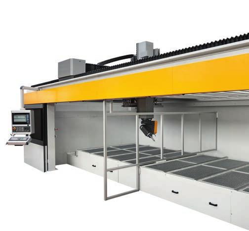 PENDULAR FUNCTION AND MOTORISED MOBILE SHEETS MATERIA LD A removable partition can be installed in the working area to permit pendular machining.