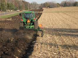 Many are taking the next step by planting cover crops and keeping their soil s natural cycles intact through the winter.