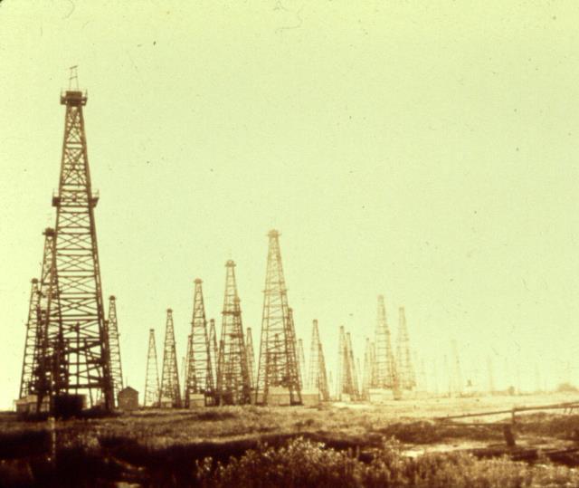In 1960s Oil Industry Becomes A World Industry The Arabian