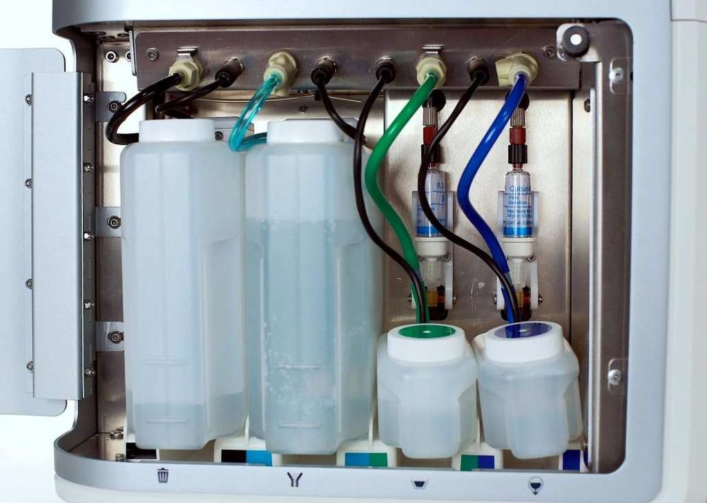 On Board Fluidics Fluid storage: All fluids stored within instrument with active fluid level sensing Fluid Lines Sensor Connections Focusing Fluid Filters Standard fluidic tanks: 1.