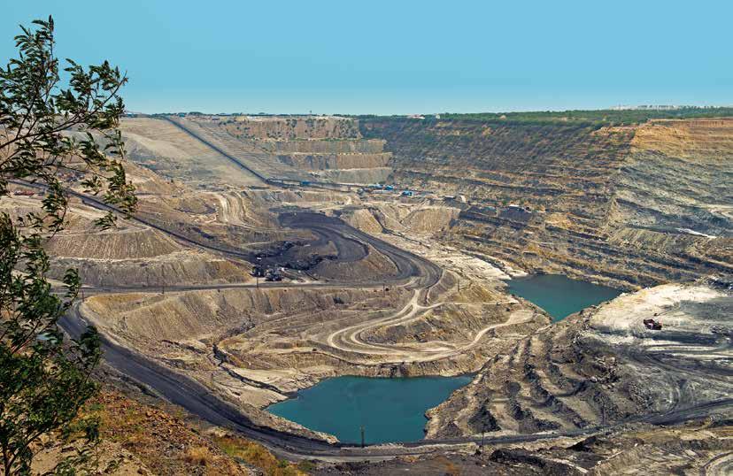 Infra & Mining Mining Operations at Singareni Collieries OCP, Peddapally, Ramagundam, Telangana Mining MINING A RESOURCEFUL FUTURE Open Cast Mining is one