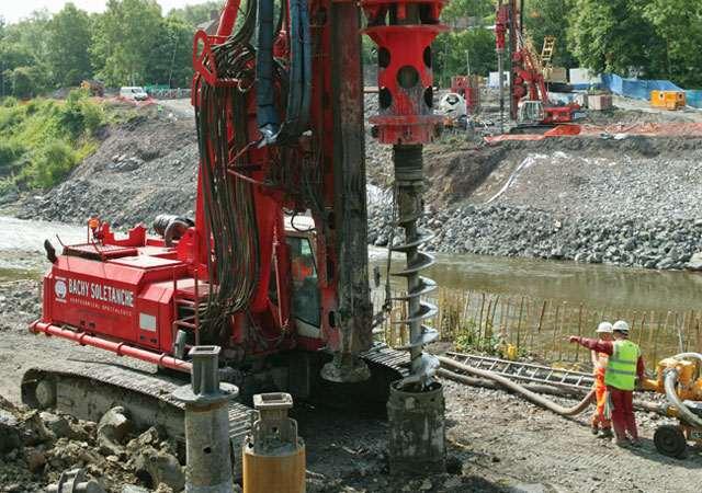 Rotary Bored Piling piling rig in rotary bored piling mode