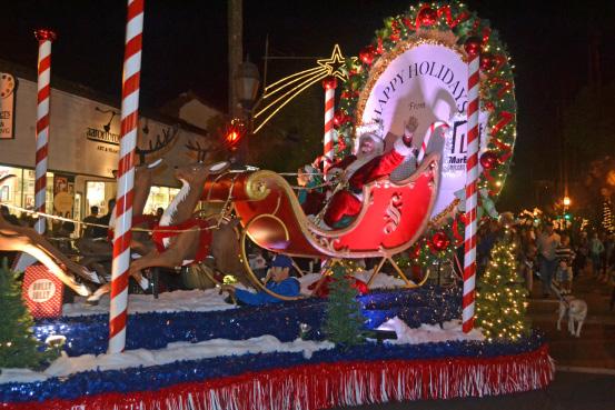 64 th ANNUAL DOWNTOWN SANTA BARBARA HOLIDAY PARADE Friday, December 2, 2016 More than 65,000 spectators line State Street in Downtown Santa Barbara each year, in anticipation of Santa Barbara s only