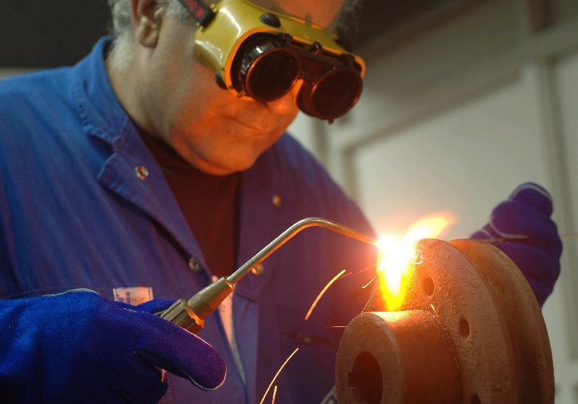 What you should know about Brazing By Leif Andersen, Technical Product Manager Welding, WSS When doing brazing, the parent material is not melted as in welding but brought to the bonding temperature.
