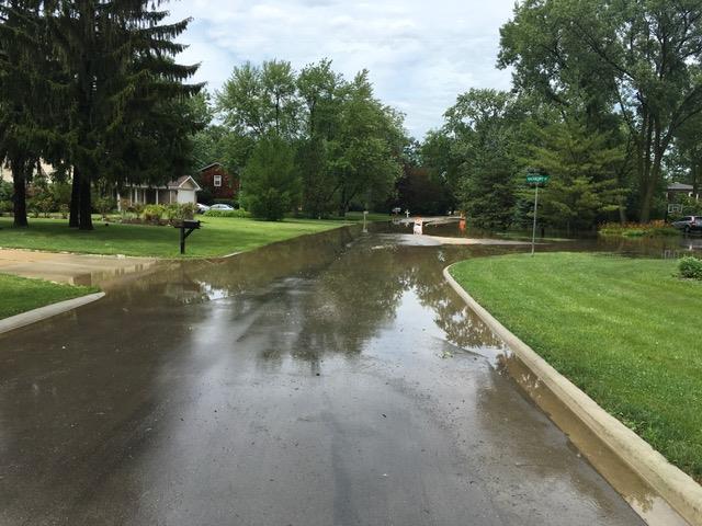 Impacts on Non City-Owned Properties Lake Forest Hospital closure LFHS East Campus lost power Significant overland flooding especially adjacent to the various creeks 24 street
