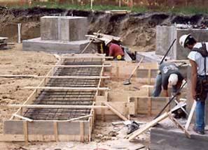 footings require also width reinforcing Concrete and
