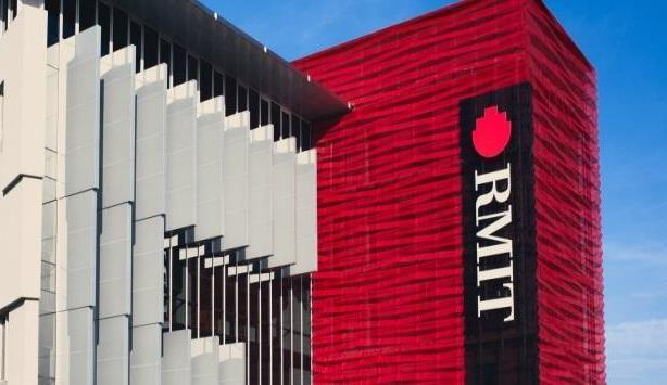 WORKING AT RMIT VIETNAM SALARY SCALE Our remuneration levels are as follows: Band Levels Hourly rate (gross) Level 1.1 $US 28.00 Level 1.2 $US 31.00 Level 1.3 $US 33.50 Level 1.4 $US 36.