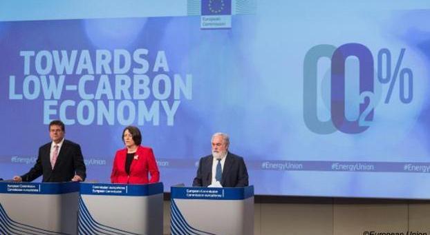 EU COMMISSION: STRATEGY FOR LOW-EMISSION MOBILITY NATURAL GAS: MOST SUITABLE &