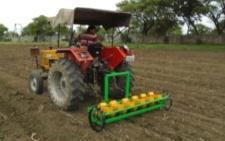 Sl. No. ICAR-CIAE (Some recent technological developments) Technology 1 Planters for millets/small seeds Salient Features Field capacity of machine is 0.4-0.