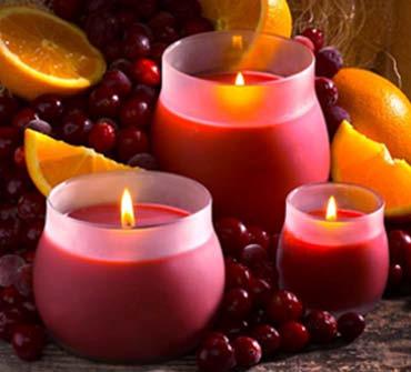 SCENTED CANDLES DURATION: 3 DAYS LECTURE TIME: 3 hours to 4 hours daily This course focuses on the production of candles. PRODUCTS TO LEARN INCLUDE: 1. Tea Lights 2. Floating Candles 3. Jar Candles 4.