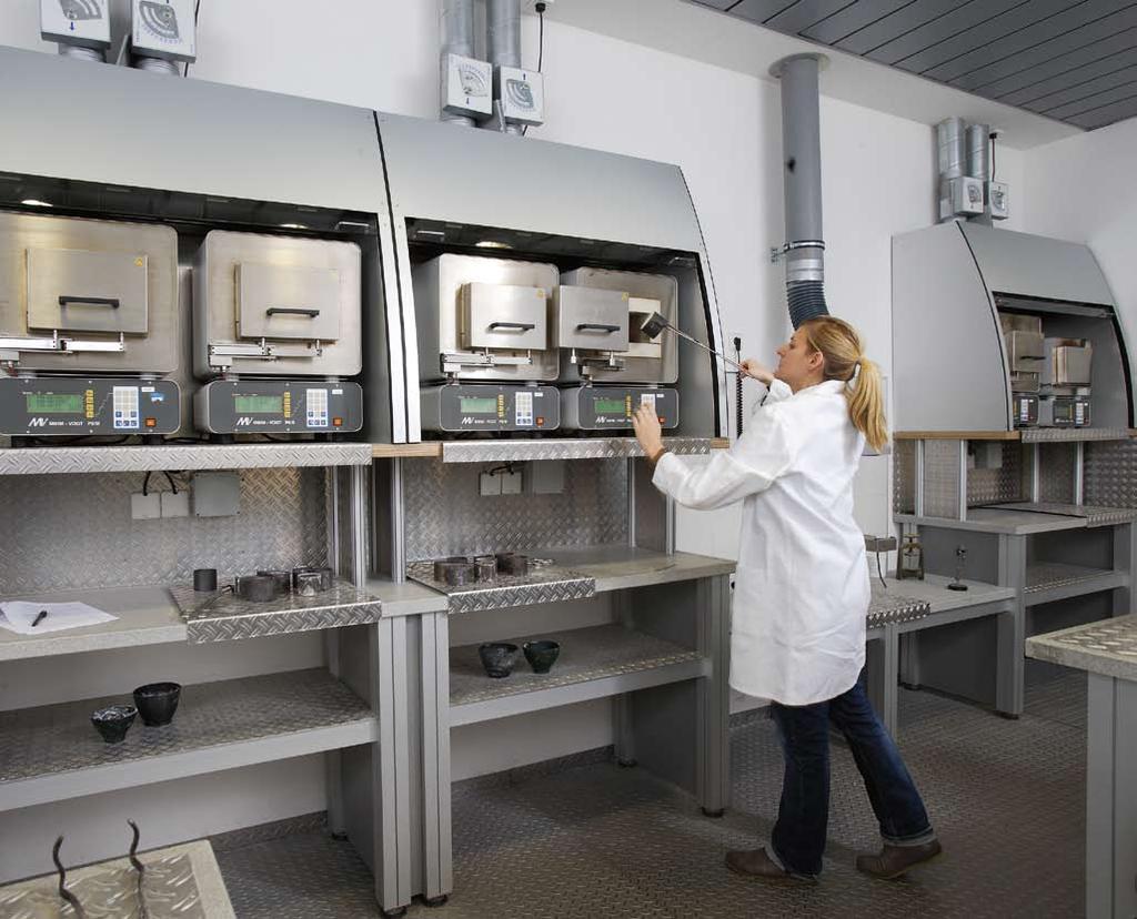 Mihm-Vogt in Practice: Laboratory Furnaces at the Carl-Engler School The Carl-Engler School in Karlsruhe trains dental technicians under real-life conditions.