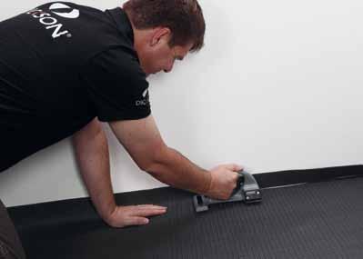 The FrayGuard TMA technology developed by Dickson minimizes the common phenomenon of fraying when cutting carpeting and boosts durability of the weave.