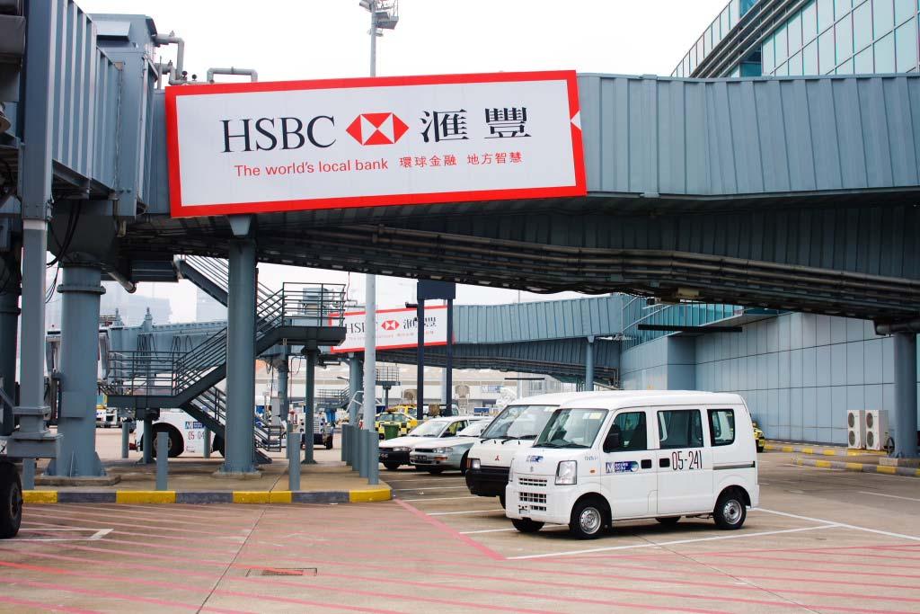 Airbridge Exterior Advertising The airbridge is a remarkable form of airport advertising and provides