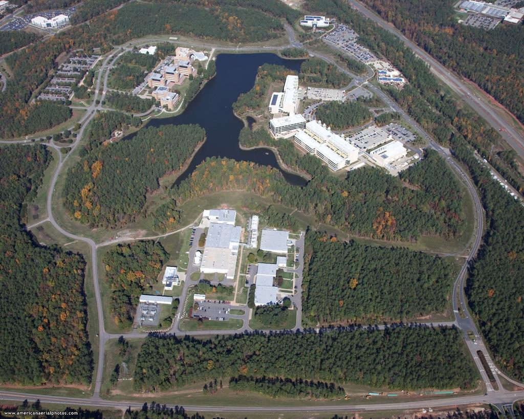 Campus Overview 512-acre site Shared with NIEHS Designed in 1996